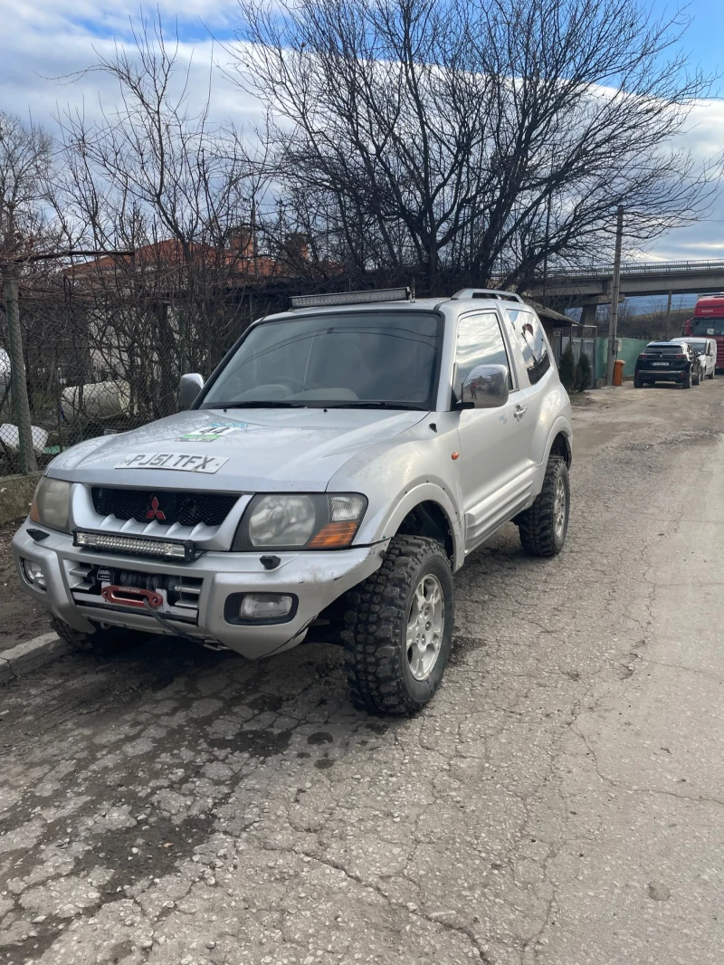 Mitsubishi Pajero, снимка 3 - Автомобили и джипове - 52652508