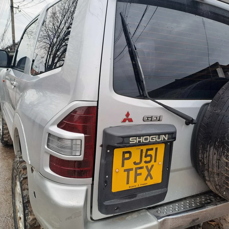 Mitsubishi Pajero, снимка 10 - Автомобили и джипове - 52652508