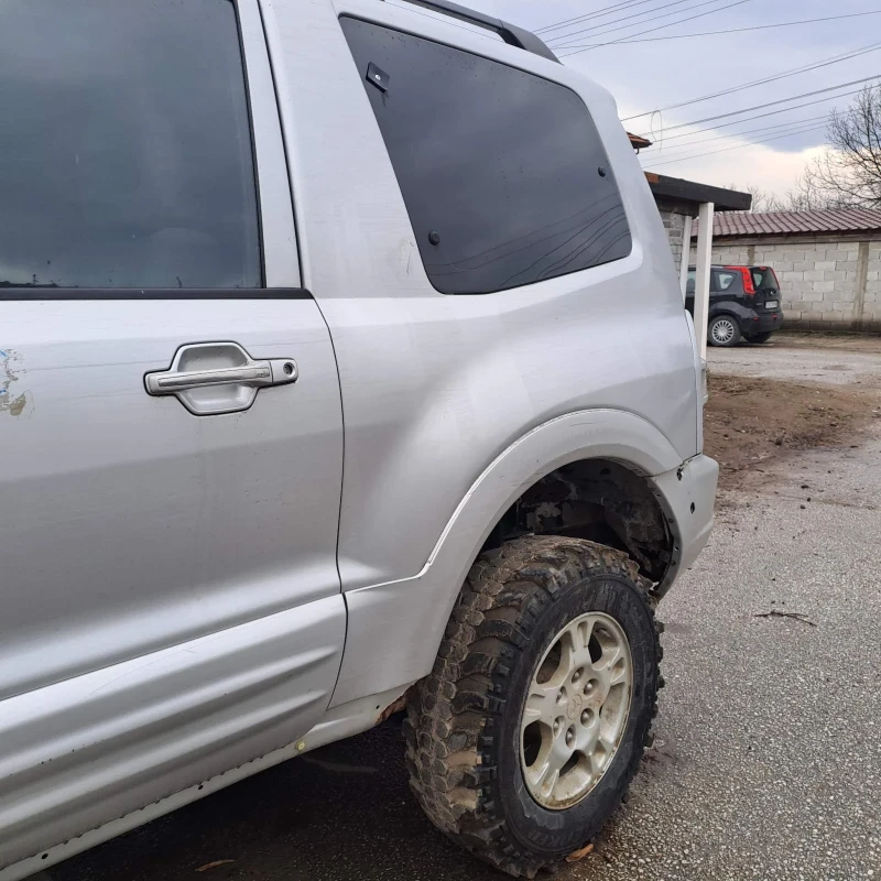 Mitsubishi Pajero, снимка 8 - Автомобили и джипове - 52652508