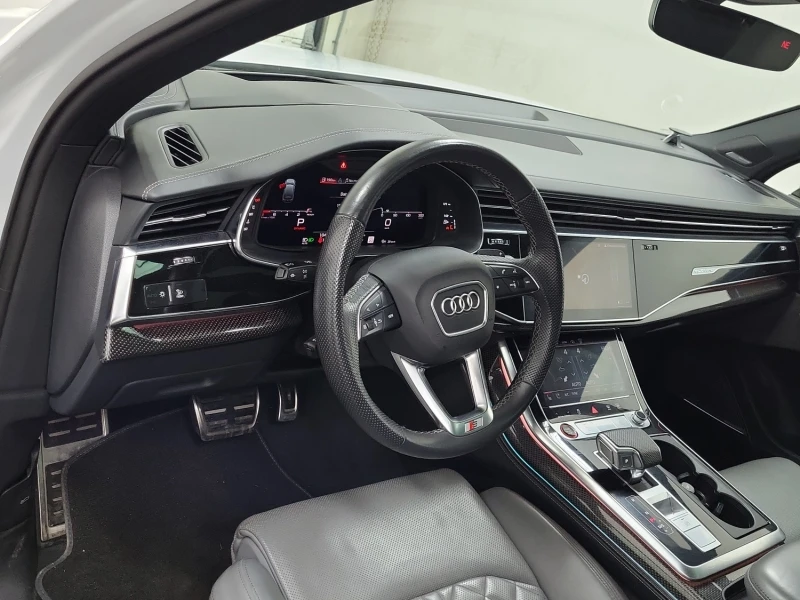 Audi SQ7, снимка 5 - Автомобили и джипове - 53068286