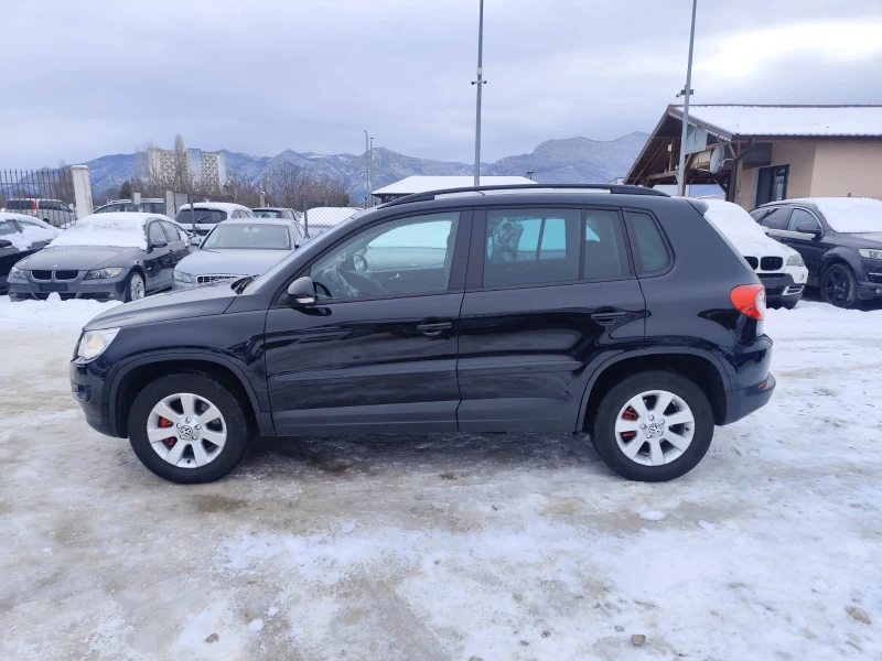 VW Tiguan 2.0 дизел 4х4, снимка 9 - Автомобили и джипове - 53122676