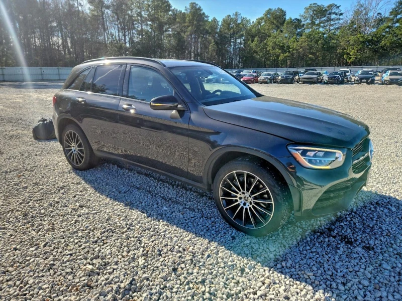 Mercedes-Benz GLC 300 DIGITAL* ПОДГРЕВ* BURMESTER* PANO* 360, снимка 2 - Автомобили и джипове - 53222644
