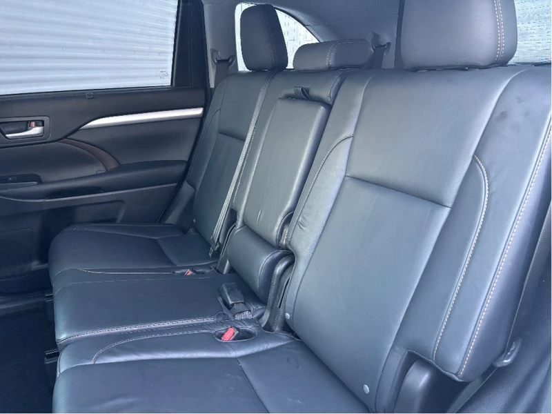 Toyota Highlander XLE AWD * * ЕДИН СОБСТВЕНИК * * БЕЗ ИНЦИДЕНТИ * * , снимка 15 - Автомобили и джипове - 53235813
