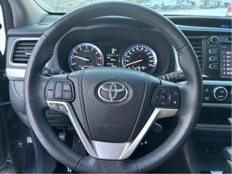 Toyota Highlander XLE AWD * * ЕДИН СОБСТВЕНИК * * БЕЗ ИНЦИДЕНТИ * * , снимка 12 - Автомобили и джипове - 53235813