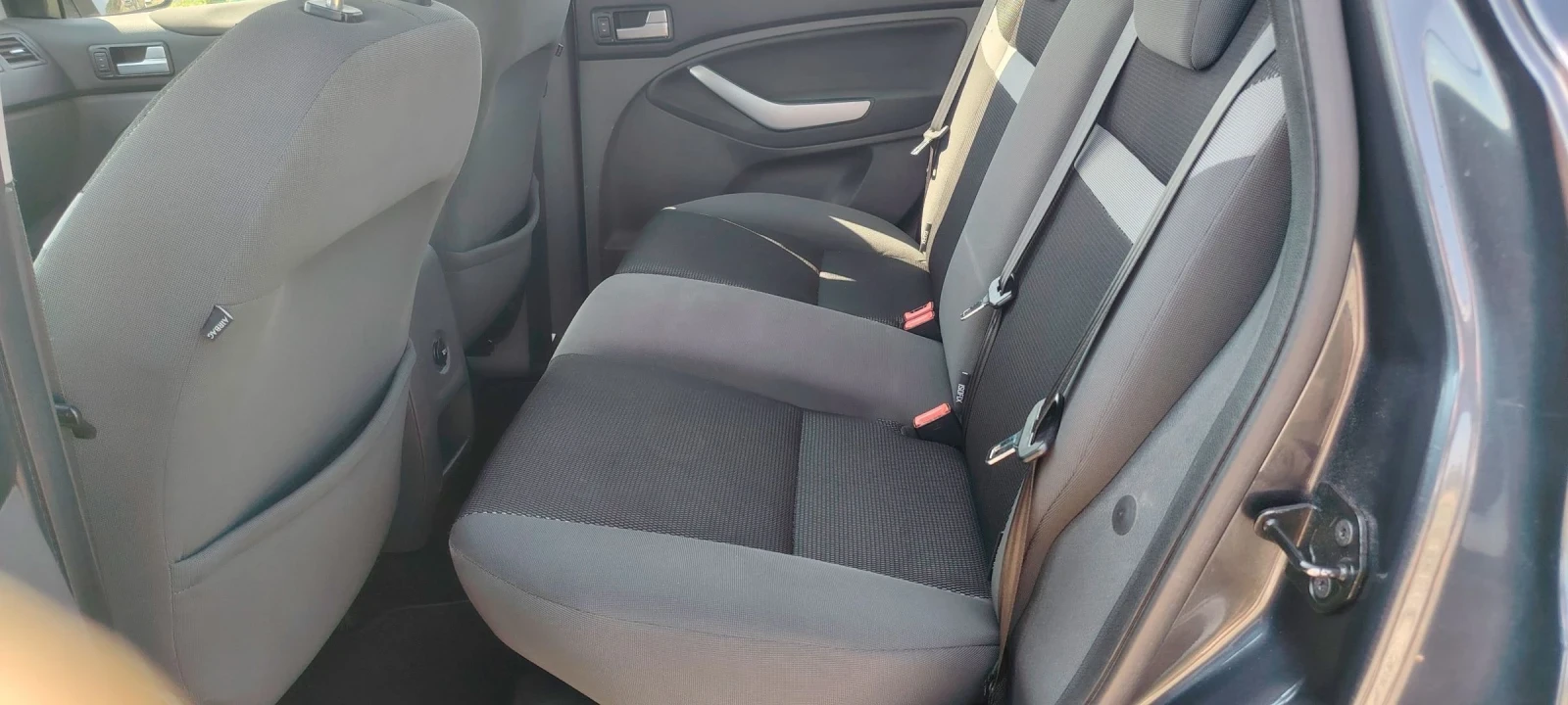 Ford Kuga 2.5i-200к.с - изображение 9