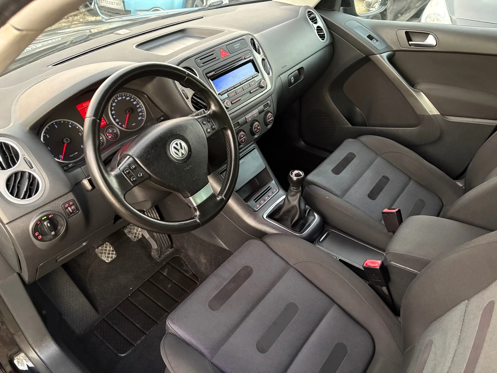 VW Tiguan 2.0 TDI 4x4  | Mobile.bg � ����������� 8