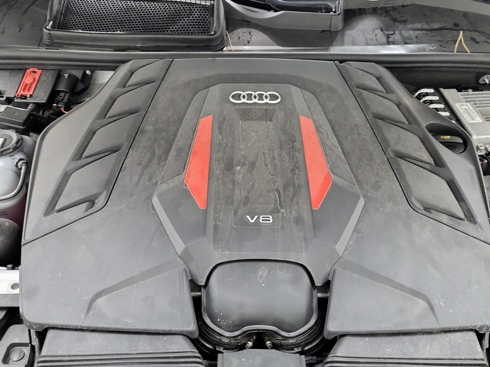 Audi SQ7  - изображение 10