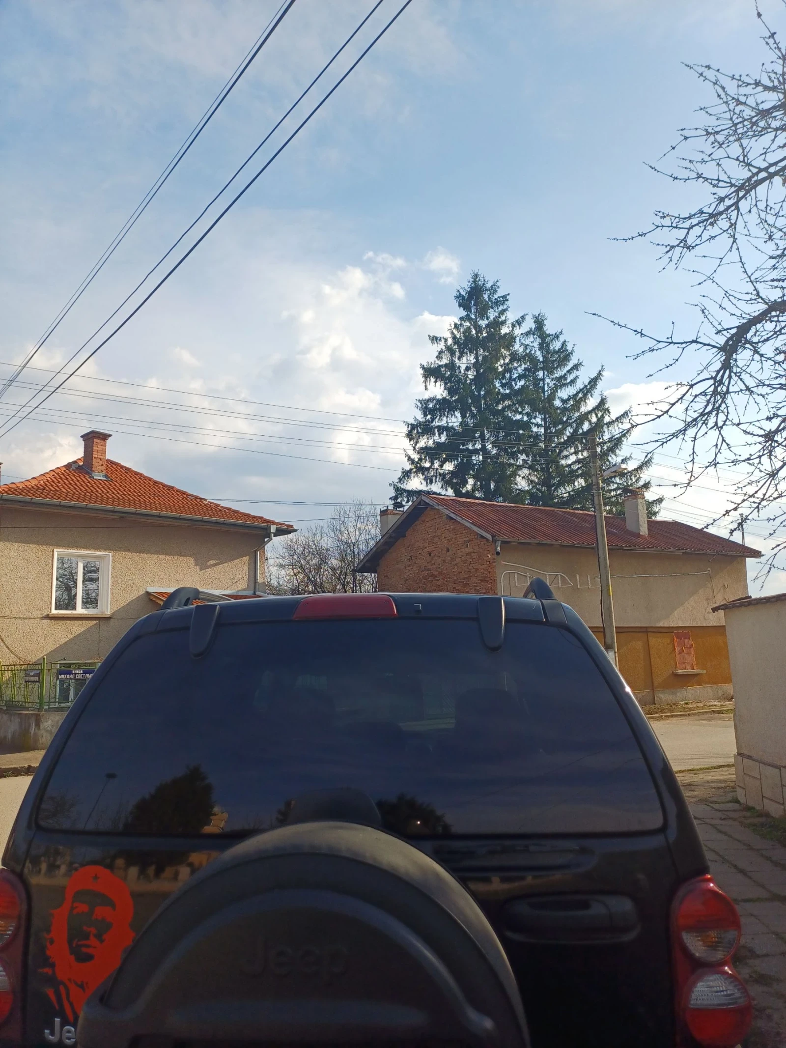 Jeep Cherokee Хечбек, снимка 8 - Автомобили и джипове - 53847405