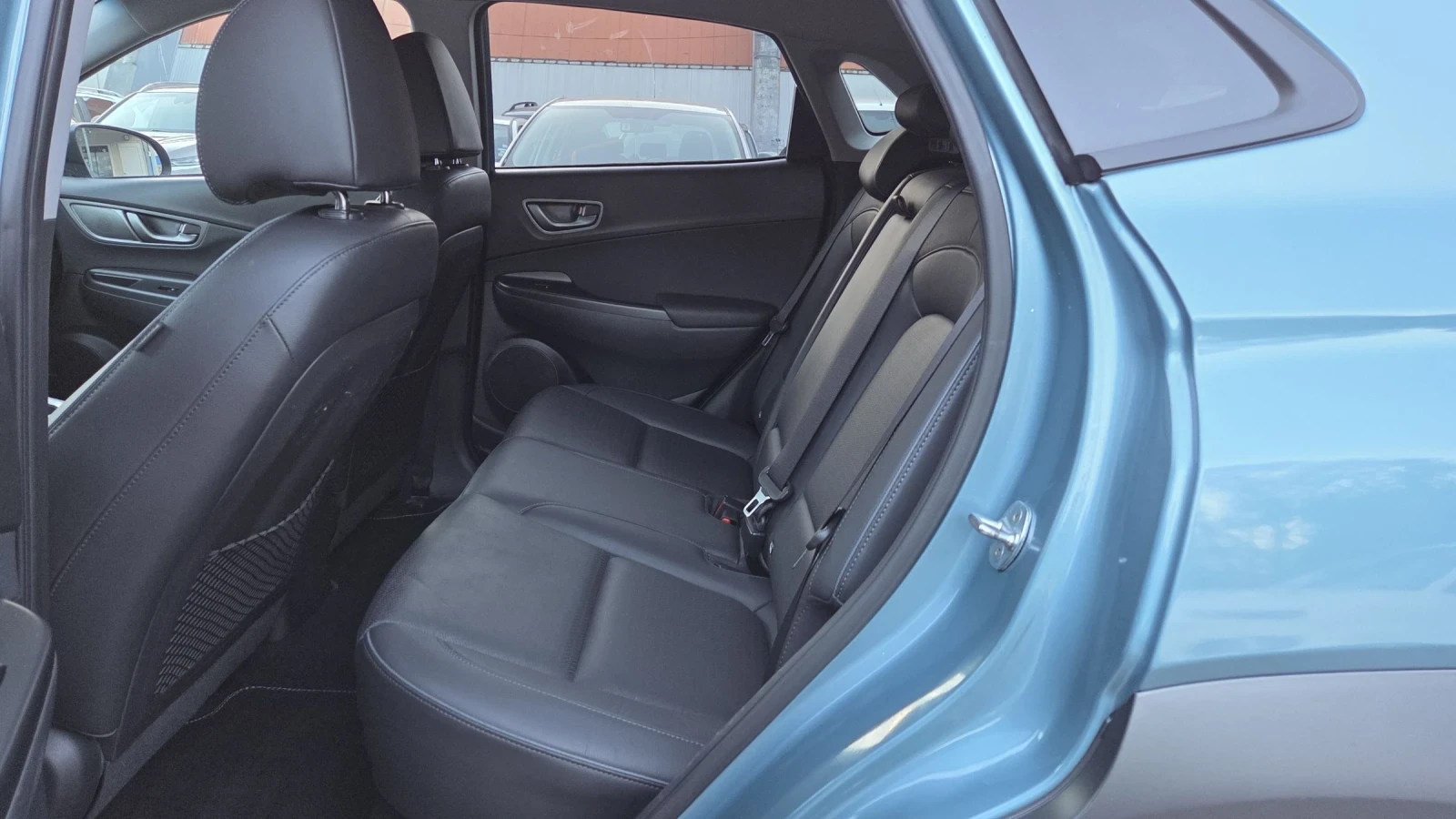 Hyundai Kona 64KWh/Premium/SOH100, снимка 8 - Автомобили и джипове - 54349000