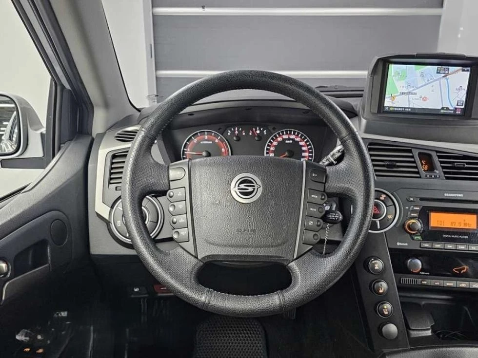 SsangYong Korando Sports  �������� �������� �������� ������, ����� � ������ | Mobile.bg � ����������� 11