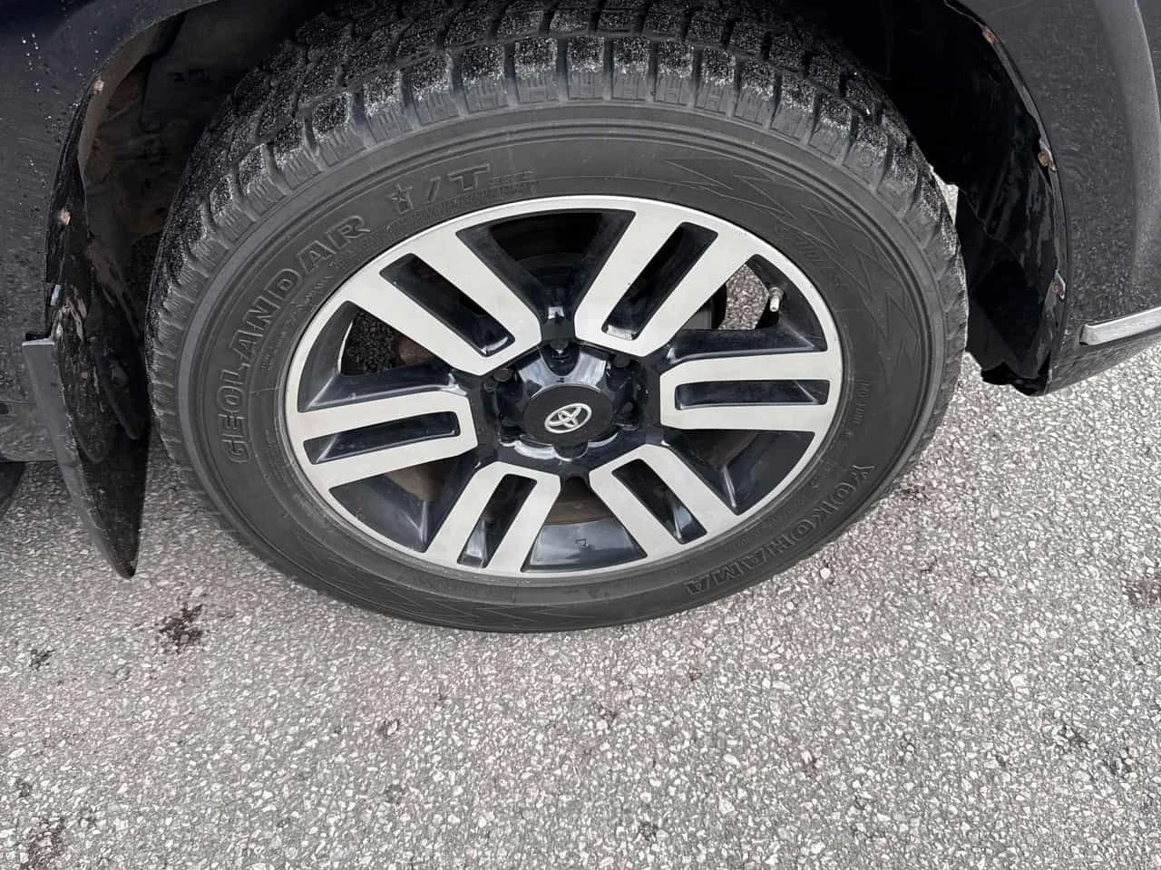 Toyota 4runner SR5/CARFAX/ФИНАНСИРАНЕ, снимка 16 - Автомобили и джипове - 54712677