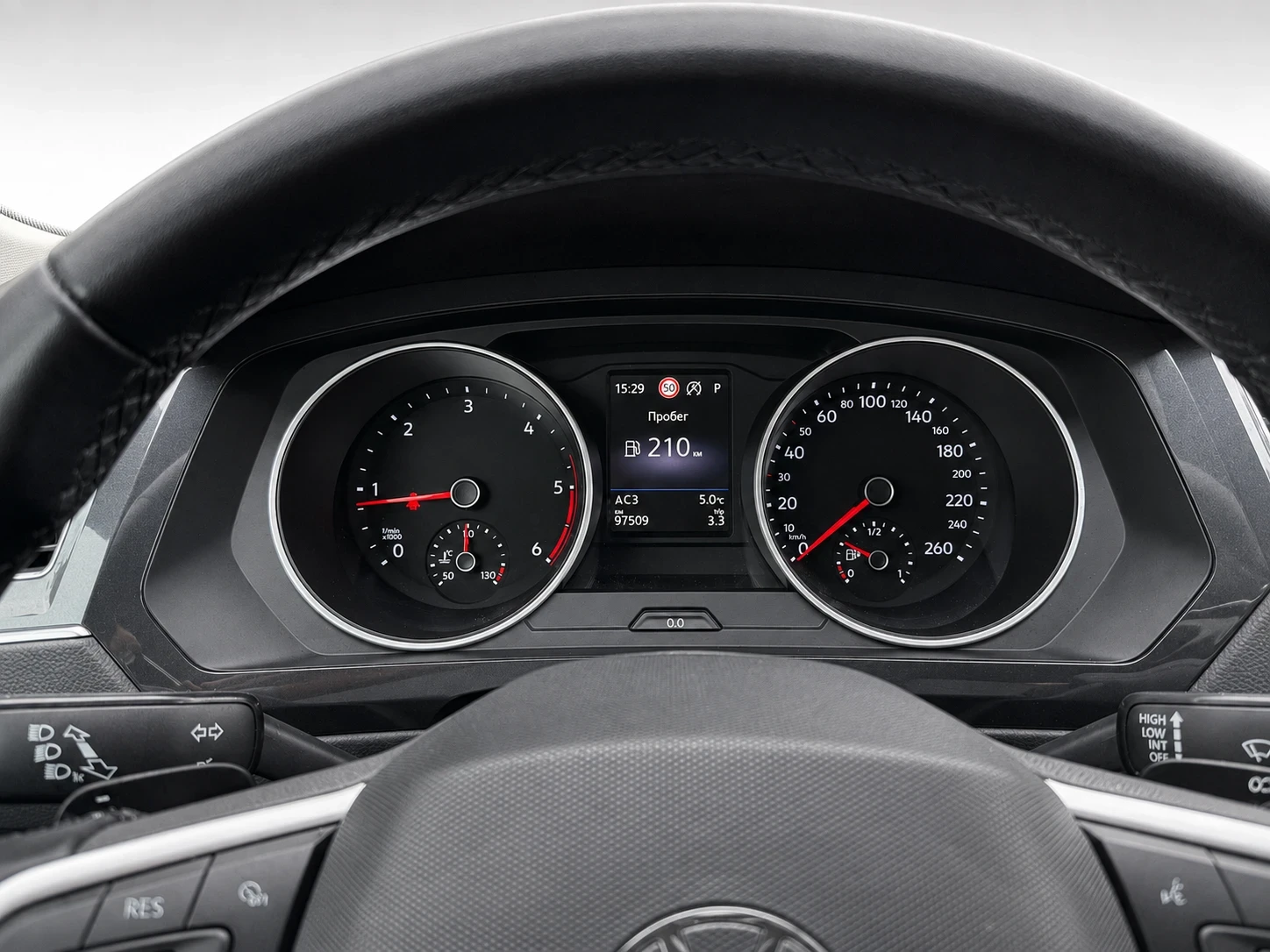 VW Tiguan 2.0TDI DSG   150 к.с. 23.12.2021 г. 97 509 км, снимка 14 - Автомобили и джипове - 55713322