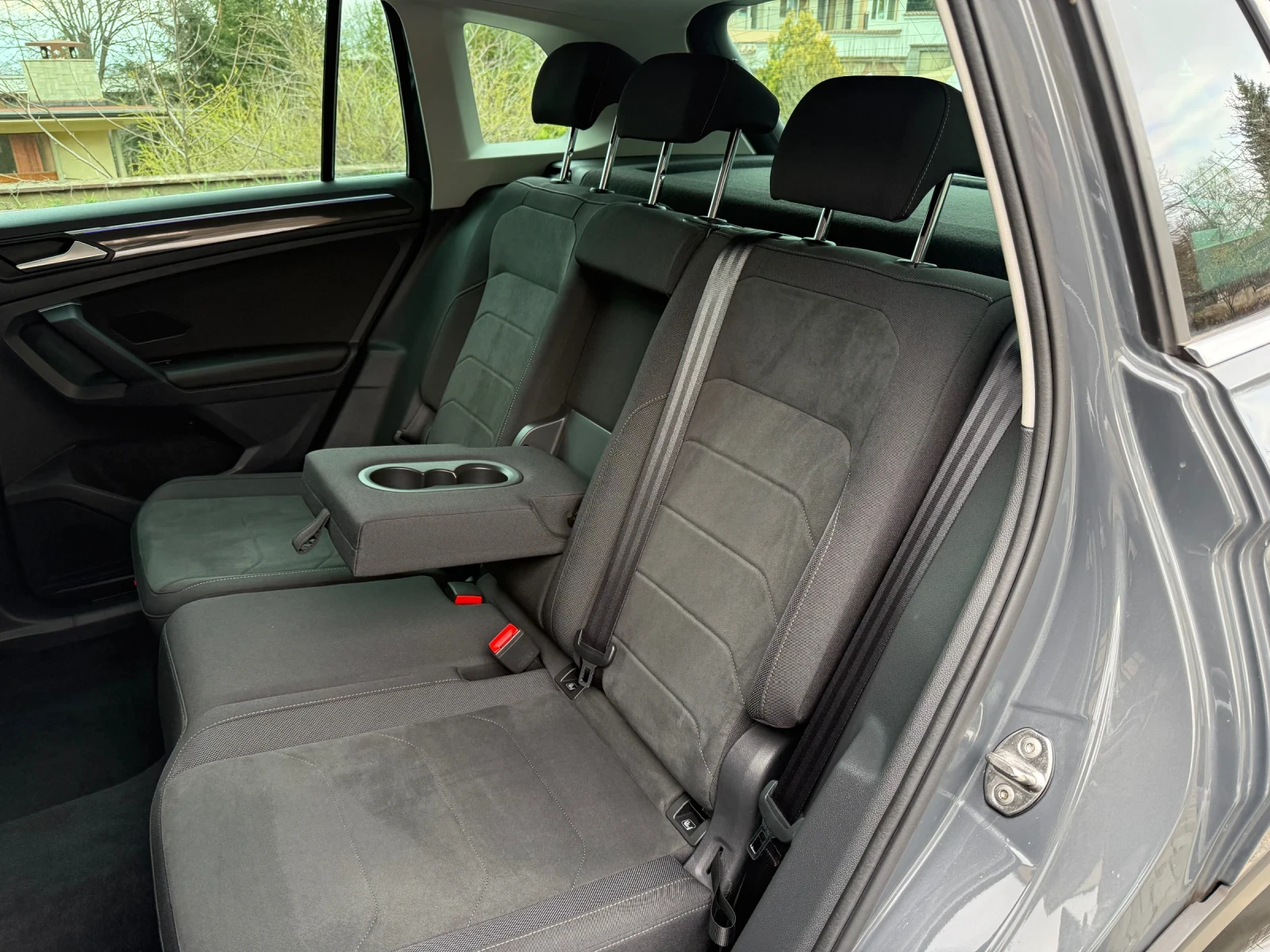 VW Tiguan 2.0TDI DSG   150 к.с. 23.12.2021 г. 97 509 км, снимка 9 - Автомобили и джипове - 55507670