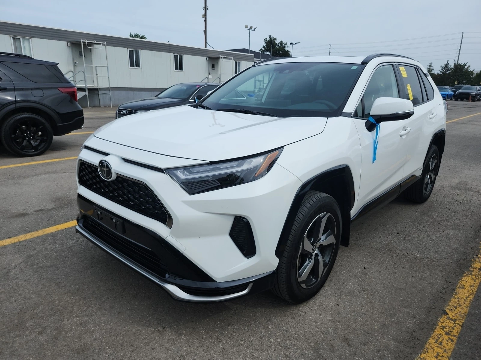 Toyota Rav4 PLUG-IN HYBRID * SE * AWD * 2 КЛЮЧА * БЕЗ ИНЦИДЕНТ