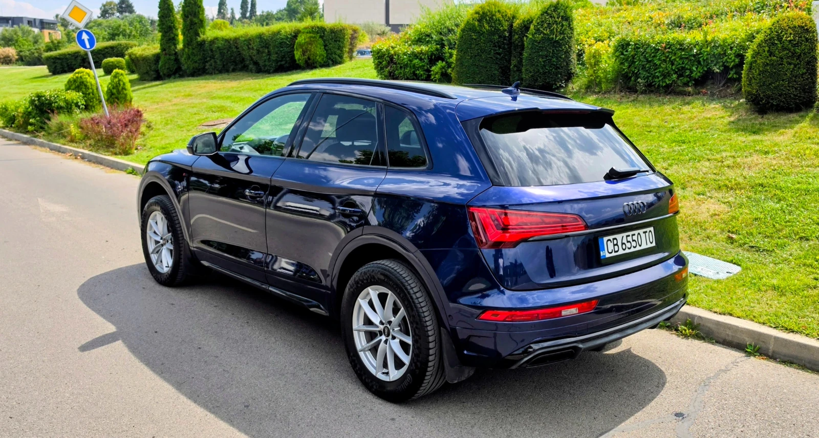 Audi Q5 Technik 45 TFSI quattro Black Edition / Matrix LED, снимка 6 - Автомобили и джипове - 55889241