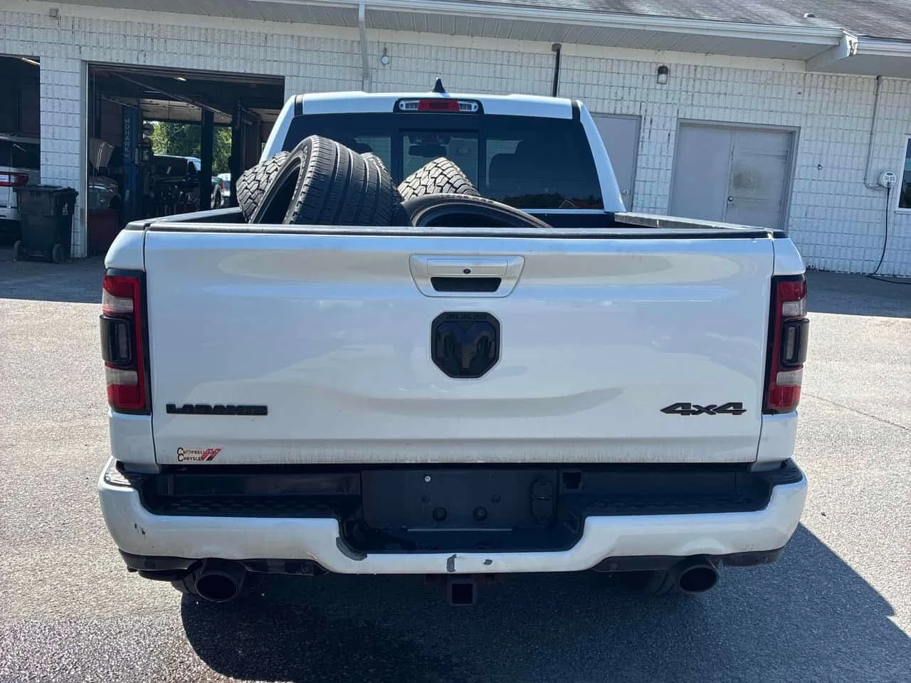 Dodge RAM 1500 * Laramie * CARFAX * ��� ������������ ������ | Mobile.bg � ����������� 4