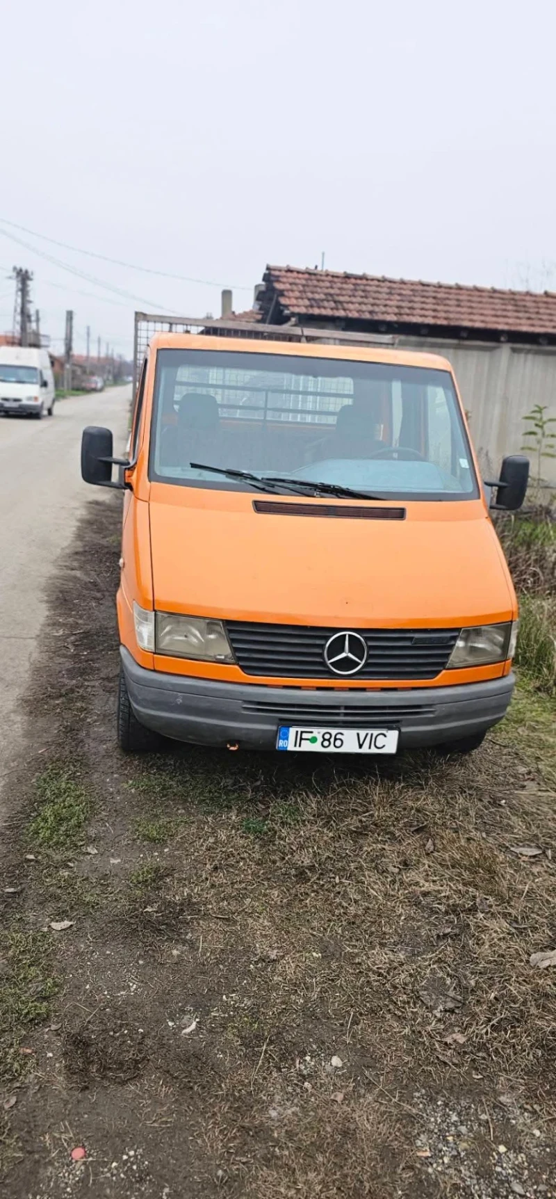 Mercedes-Benz 208 2.3, снимка 3 - Бусове и автобуси - 52888085