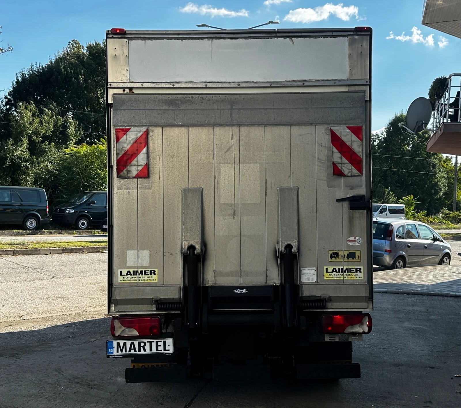 VW Crafter 2.5TDI ХЛАДИЛЕН/ ПАДАЩ БОРД - изображение 5