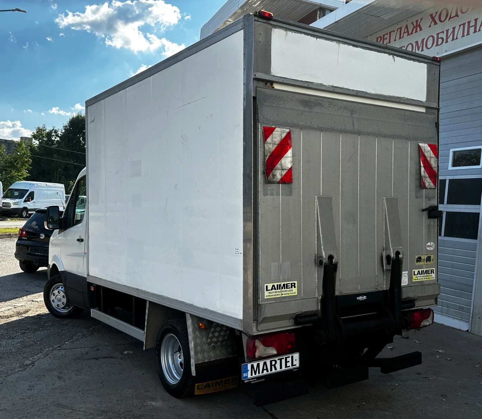 VW Crafter 2.5TDI ХЛАДИЛЕН/ ПАДАЩ БОРД - изображение 6