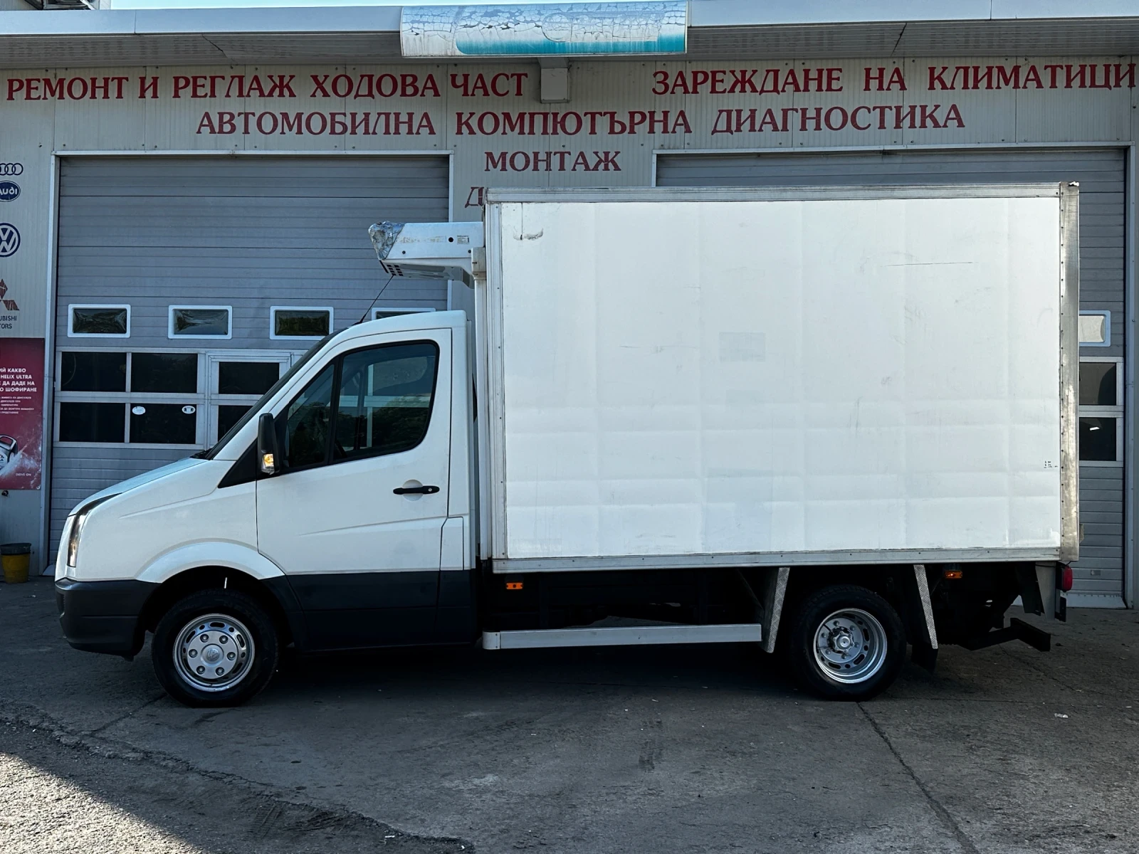 VW Crafter 2.5TDI ХЛАДИЛЕН/ ПАДАЩ БОРД - изображение 4