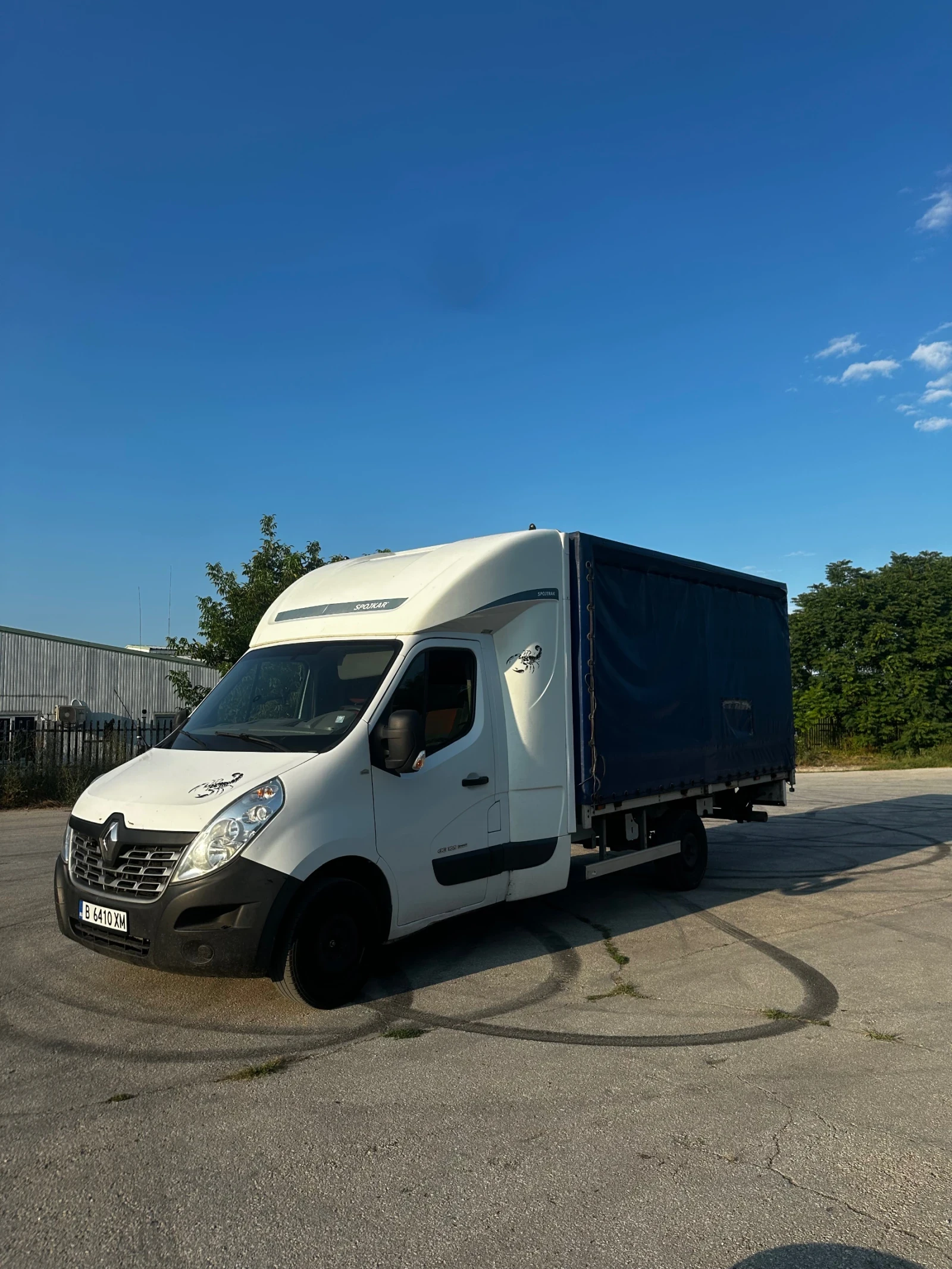 Renault Master 2.3 dci 165, снимка 2 - Бусове и автобуси - 55388459