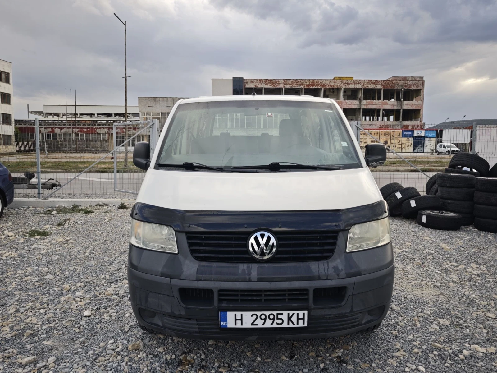 VW T5, снимка 2 - Бусове и автобуси - 56187523