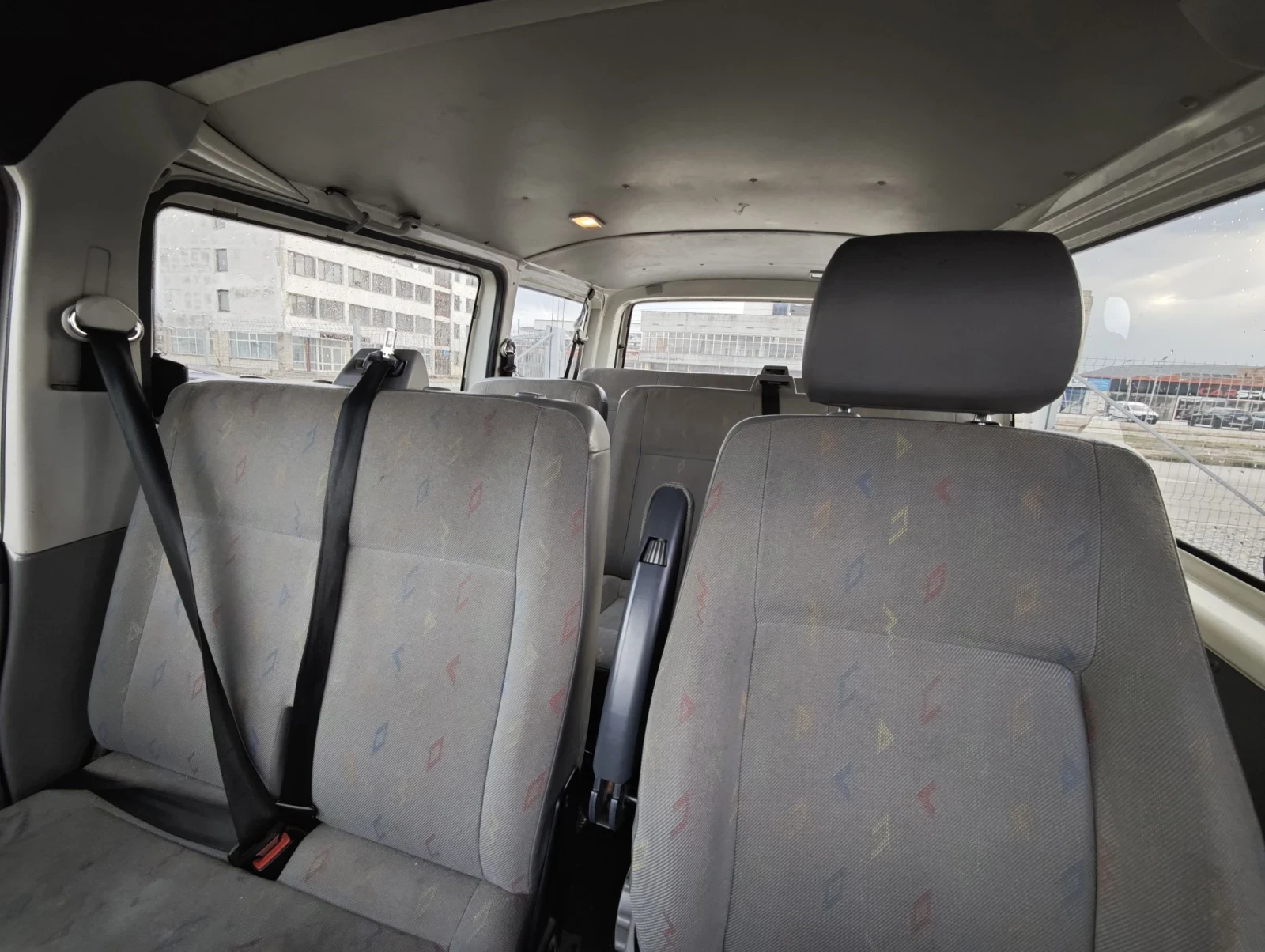 VW T5, снимка 11 - Бусове и автобуси - 56187523