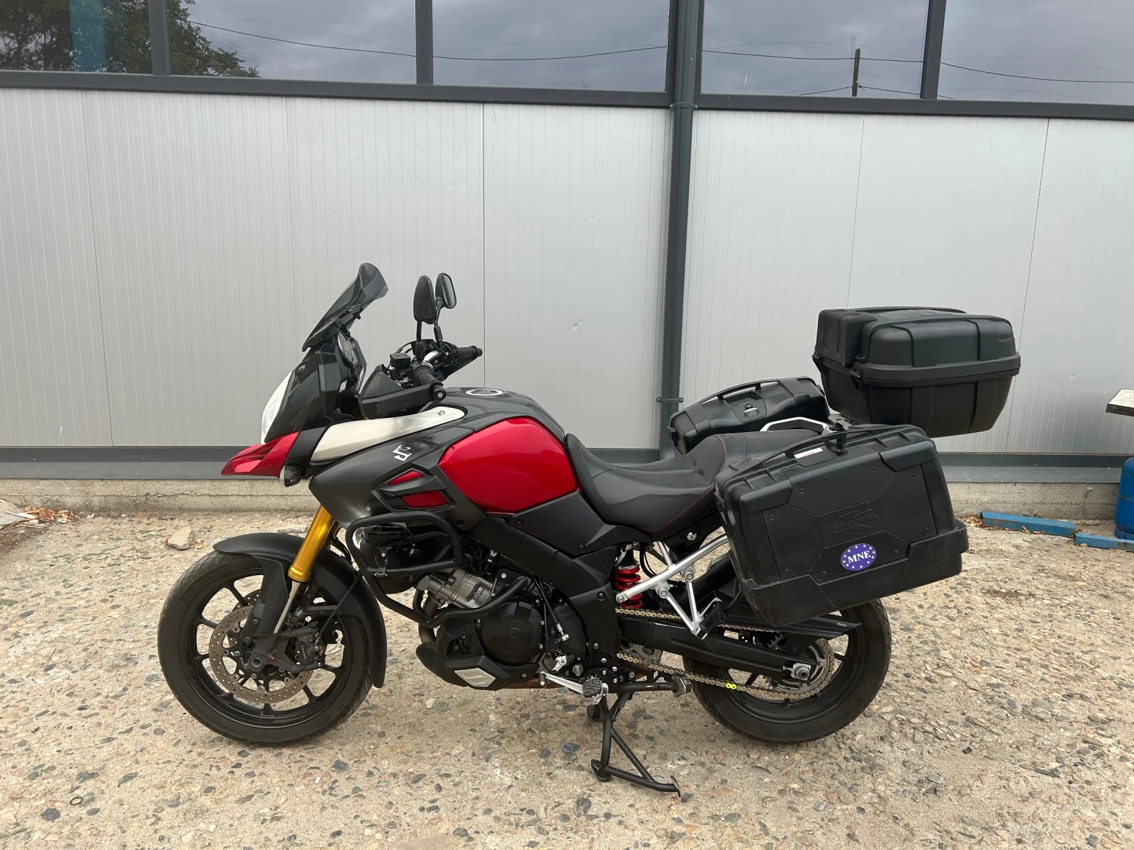 Suzuki V-strom, снимка 1