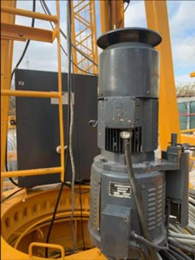 Кулокранове Liebherr 63 LC 24м-48m (Отдаване под наем), снимка 6