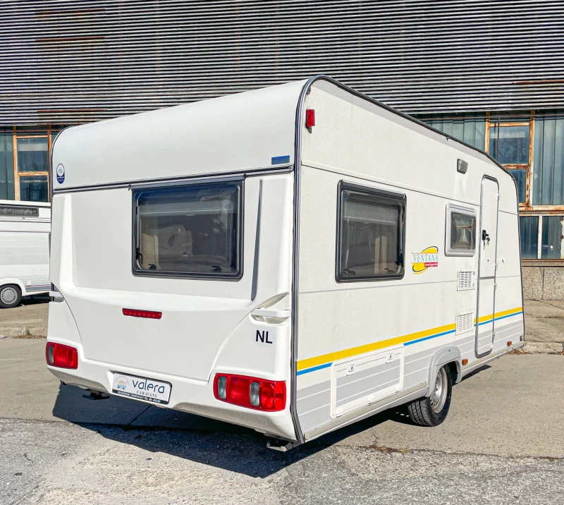 Каравана Burstner Ventana 440 TS , снимка 6 - Каравани и кемпери - 47622006