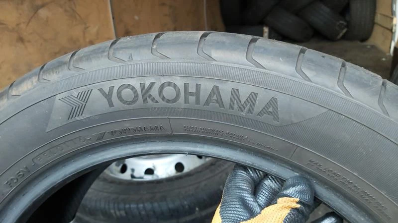 Гуми Летни 235/50R18, снимка 8 - Гуми и джанти - 27927949