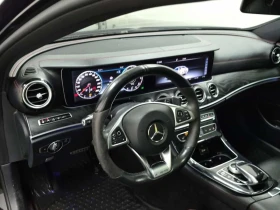 Mercedes-Benz E 43 AMG CARFAX/ДИСТРОНИК/360 КАМ/ВЪЗДУХ/ПОДГРЕВ/ПАНО/, снимка 10