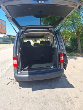 VW Caddy 1.6TDI 7места, снимка 8