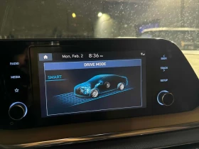 Hyundai Sonata * Luxury * CARFAX /BOSE/360/ПОДГРЕВИ/ОБДУХВАНЕ, снимка 17