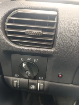 Opel Corsa 1.2 Бензин - 1800 € / 3520.49 лв. - 95664635 8