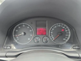 VW Golf 1.6FSI 116к.с Comfort line - 2300 € / 4498.41 лв. - 20951269 17