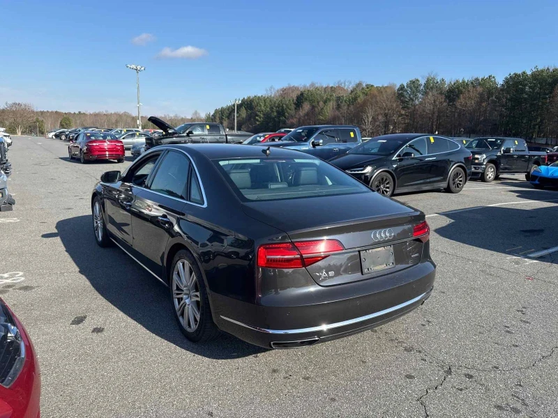 Audi A8 3.0T Distronic* Matrix* 360* HeadUP* Масаж* , снимка 5 - Автомобили и джипове - 48689602