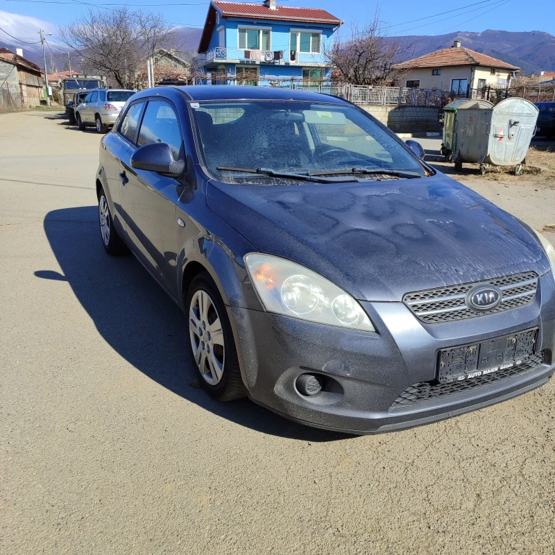 Kia Ceed, снимка 3 - Автомобили и джипове - 49039840