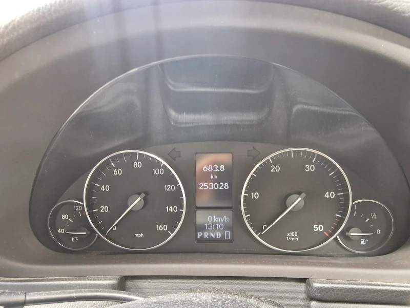 Mercedes-Benz C 220 CDI, снимка 3 - Автомобили и джипове - 49465070