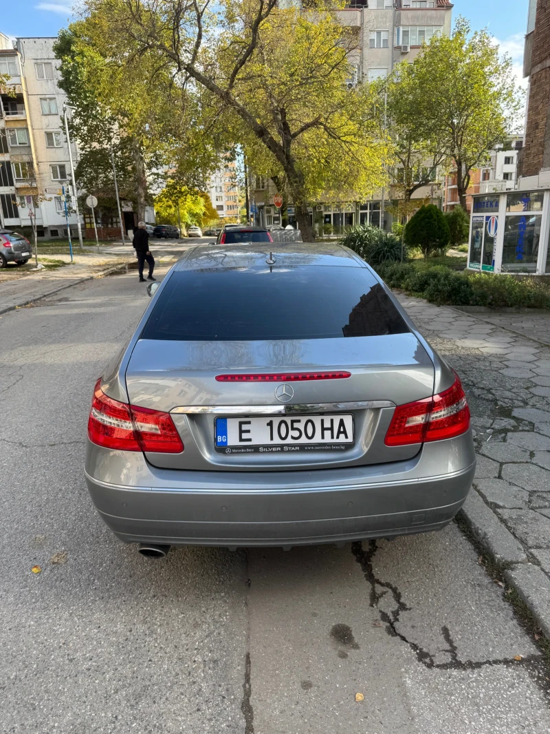 Mercedes-Benz E 250, снимка 3 - Автомобили и джипове - 52110141