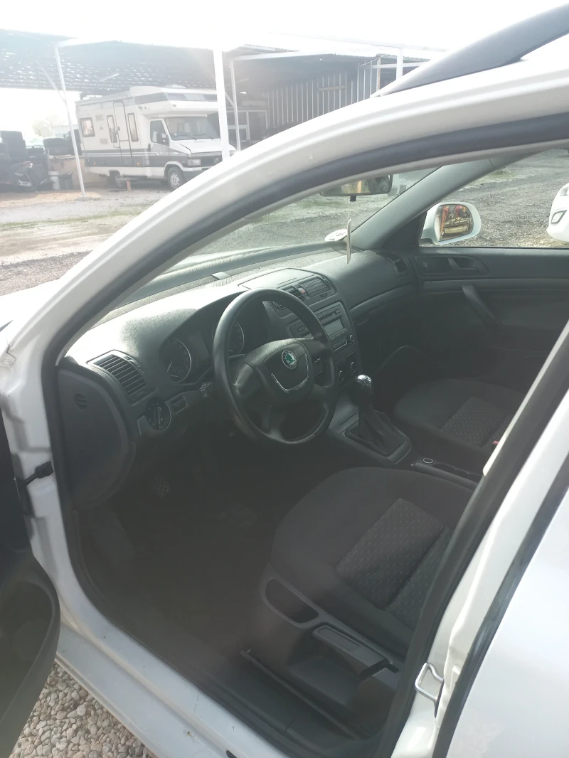 Skoda Octavia 1, 9, снимка 10 - Автомобили и джипове - 52552462