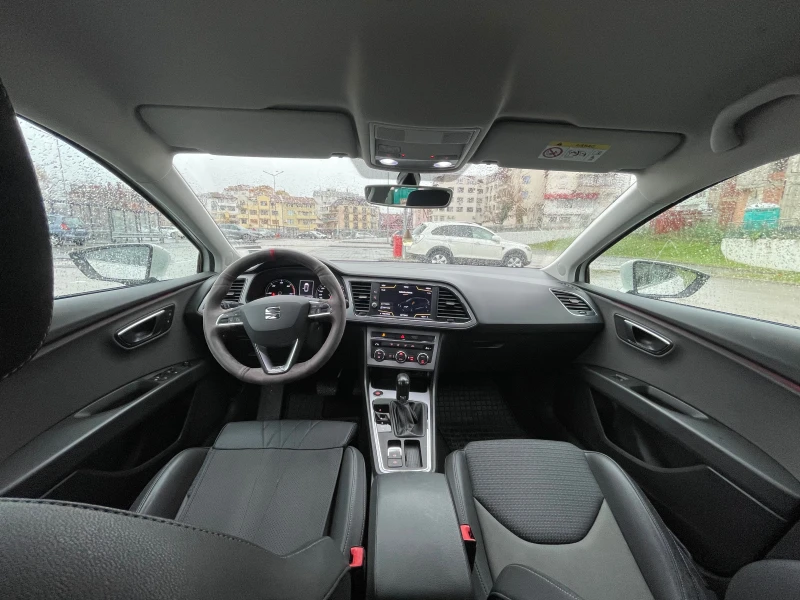 Seat Leon, снимка 13 - Автомобили и джипове - 52575563