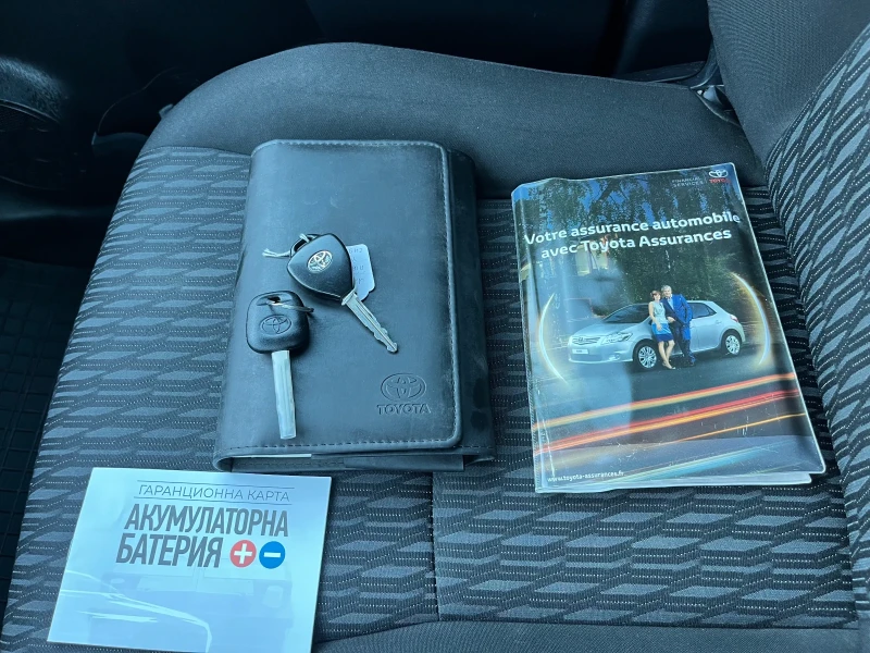 Toyota Yaris, снимка 15 - Автомобили и джипове - 52576828