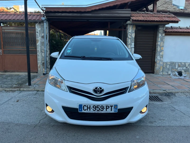 Toyota Yaris, снимка 2 - Автомобили и джипове - 52576828