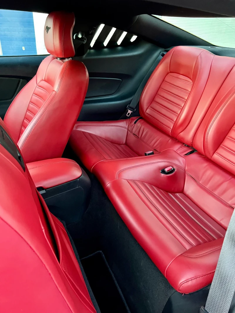 Ford Mustang Red Line* Premium* CarPlay* KeyLess, снимка 11 - Автомобили и джипове - 52611180