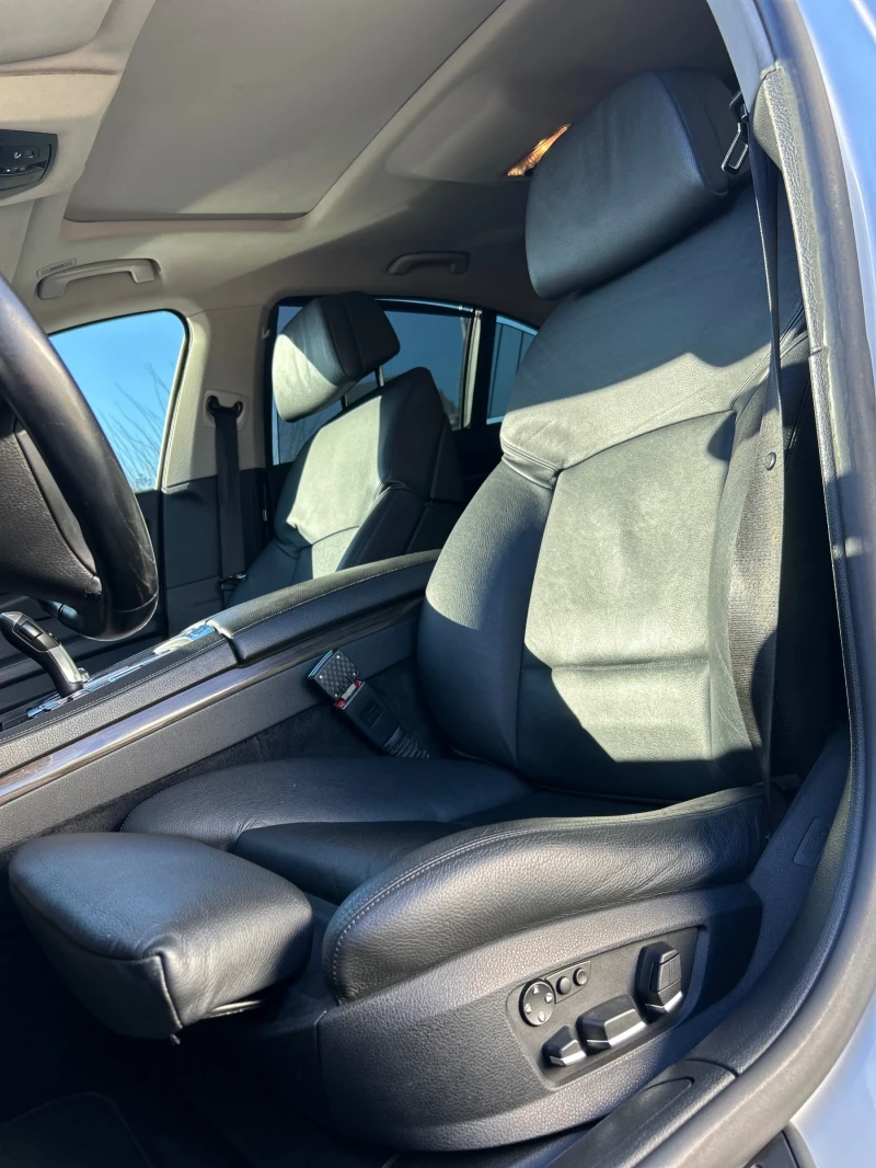 BMW 730 730, снимка 10 - Автомобили и джипове - 52740386