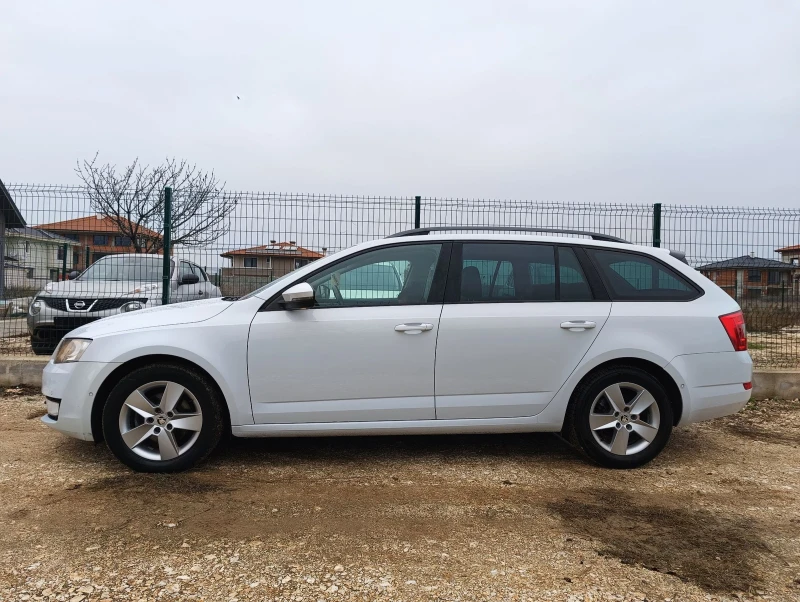 Skoda Octavia 1.6 ФУЛ ЕКСТРИ , снимка 9 - Автомобили и джипове - 53078911