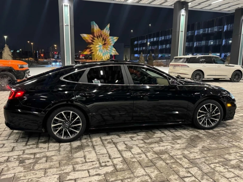 Hyundai Sonata * Luxury * CARFAX /BOSE/360/ПОДГРЕВИ/ОБДУХВАНЕ, снимка 3 - Автомобили и джипове - 53339858