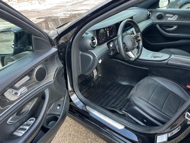 Mercedes-Benz E 220 AMG 4x4 Швейцария , снимка 9 - Автомобили и джипове - 53356187