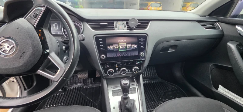 Skoda Octavia, снимка 10 - Автомобили и джипове - 53386652